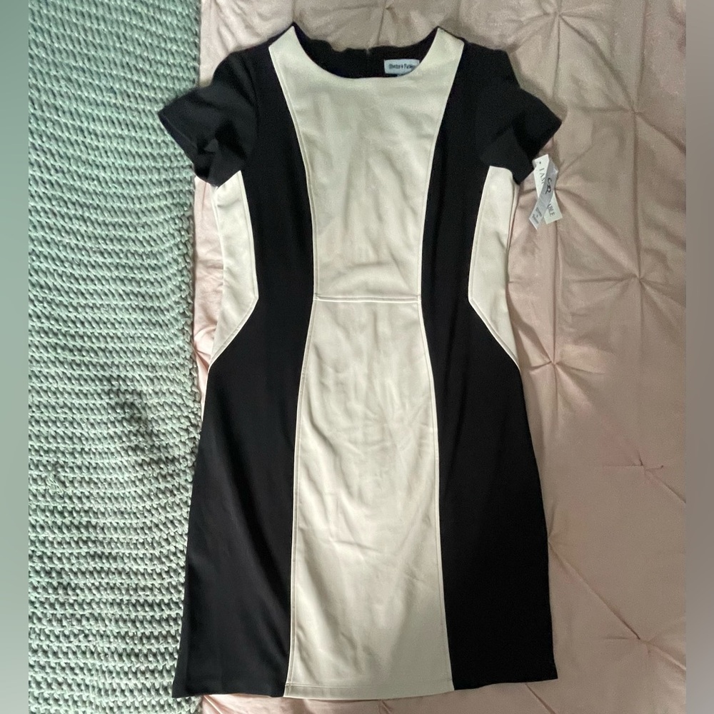 Shelby & Palmer midi dress